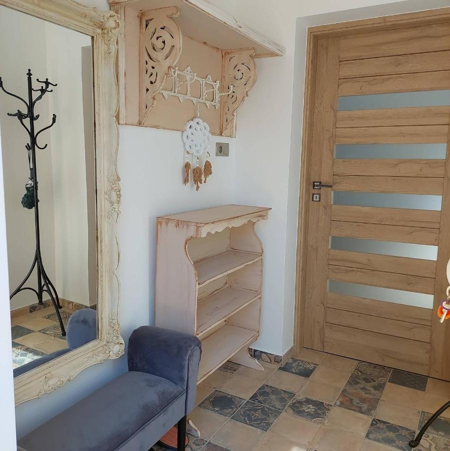 Dr Becsey Luxury Apartman Bekescsaba Exterior photo
